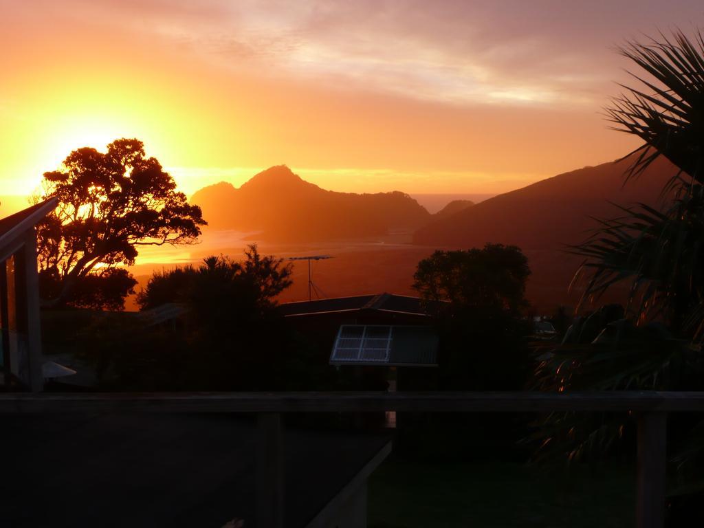 Bethells Beach Cottages ภายนอก รูปภาพ