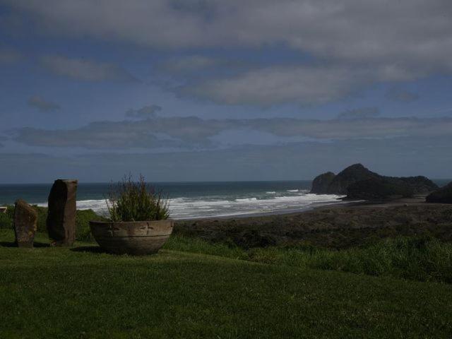 Bethells Beach Cottages ภายนอก รูปภาพ