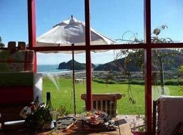 Bethells Beach Cottages ภายนอก รูปภาพ