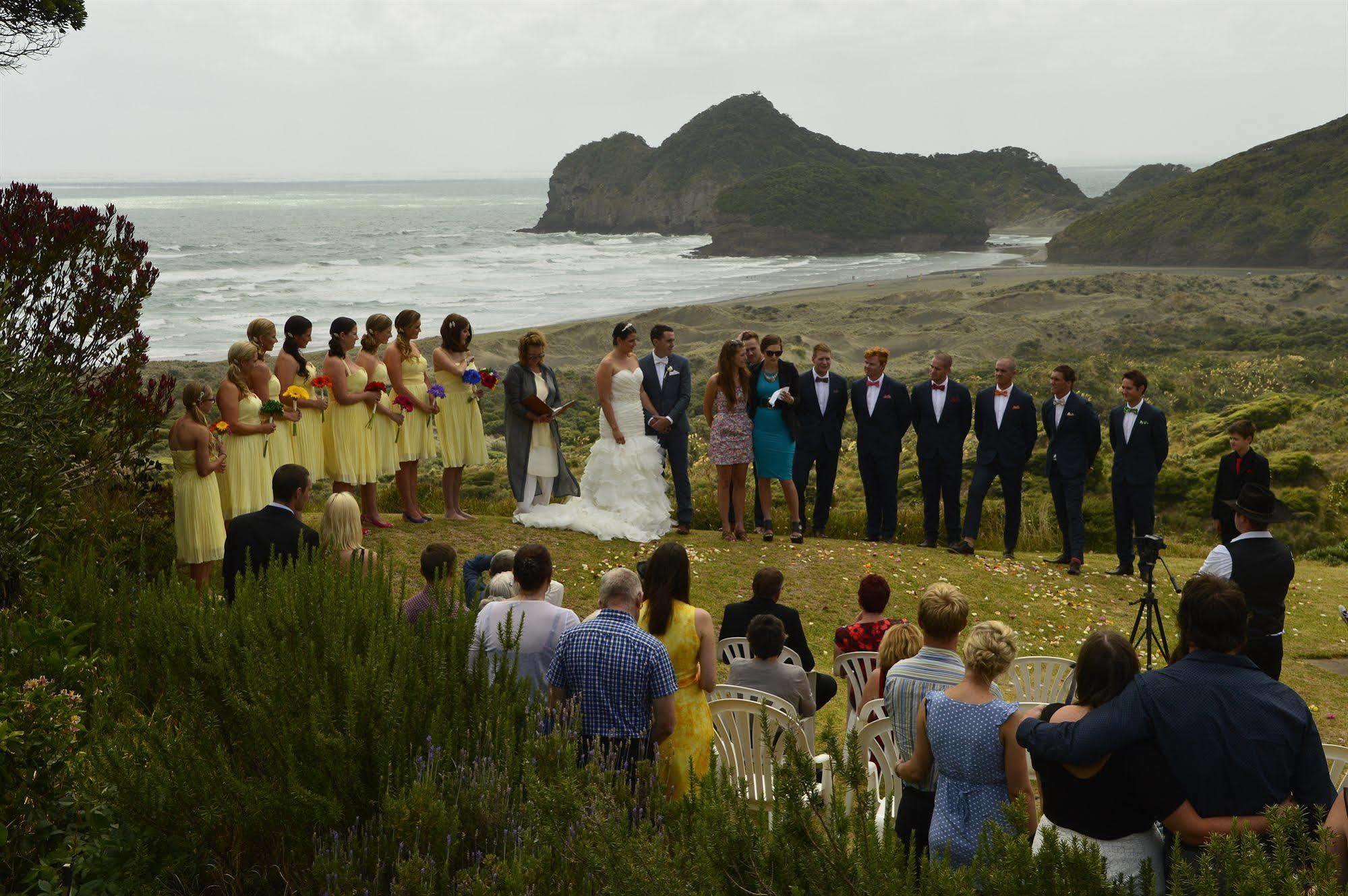 Bethells Beach Cottages ภายนอก รูปภาพ
