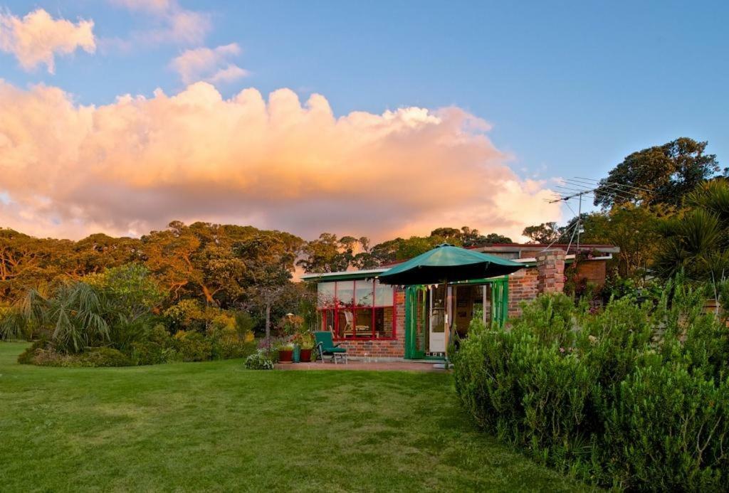 Bethells Beach Cottages ภายนอก รูปภาพ